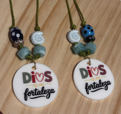 Dios es mi fortaleza| Necklace 🙏🌊